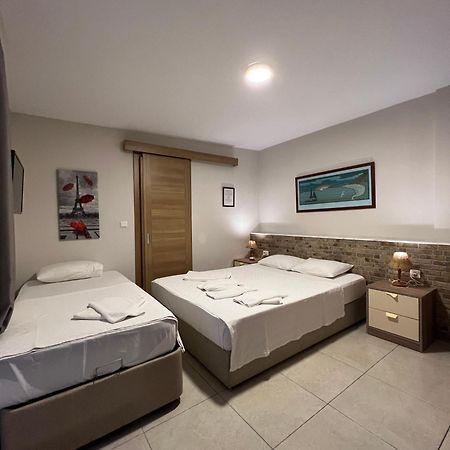 Bayram Hotel Чесме Екстериор снимка