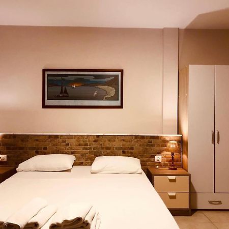Bayram Hotel Чесме Екстериор снимка