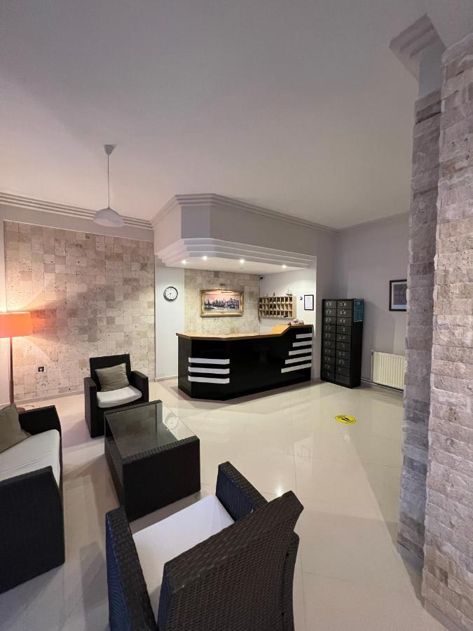 Bayram Hotel Чесме Екстериор снимка