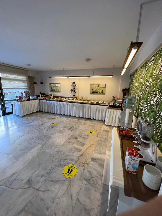 Bayram Hotel Чесме Екстериор снимка